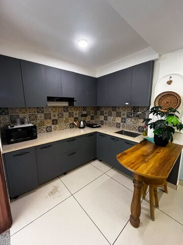 Team Area in 1 BHK Builder Floor at Sector 42 – for Rent