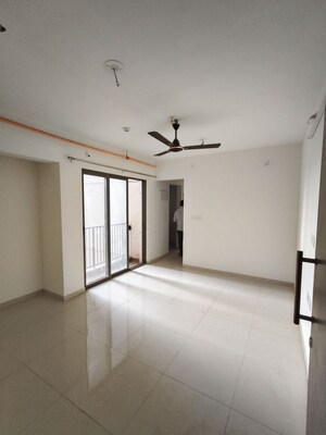 1.5 BHK Apartment For Rent in Runwal Gardens, Dombivli East