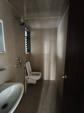 Master Bedroom in 1.5 BHK Apartment at Runwal Gardens, Dombivli East – for Rent