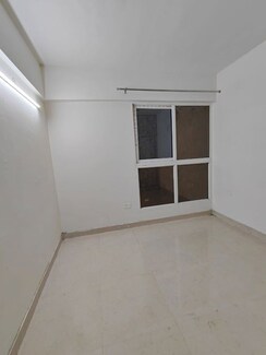 2 BHK Apartment For Sale in Signature Global Proxima