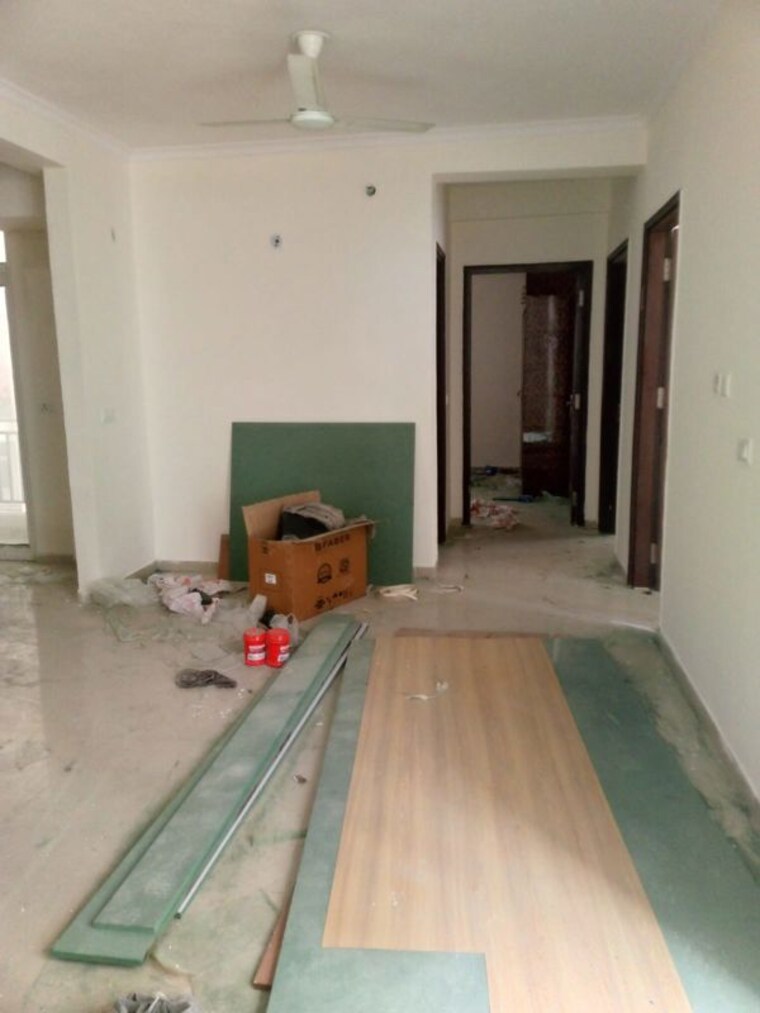 Bedroom, omaxe-r2 3 Bedroom 1600 Sq.Ft. Apartment In Gomti Nagar Lucknow 9854635