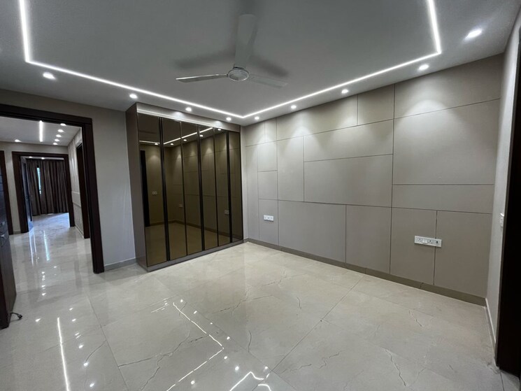 Kitchen, sector 42 3 Bedroom 1978 Sq.Ft. Builder Floor In Sector 42 Gurgaon 9854640