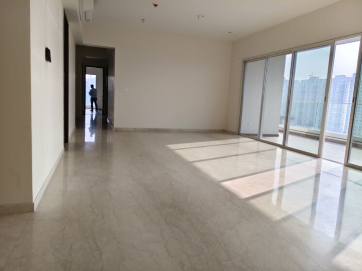 Room, kalpataru-vista 3 Bedroom 3047 Sq.Ft. Apartment In Sector 128 Noida 9854647