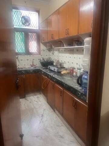 Kitchen in 1 BHK Builder Floor at Spring Field Colony – for Rent