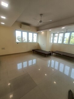 2 BHK + Extra Room Apartment For Sale in Colaba