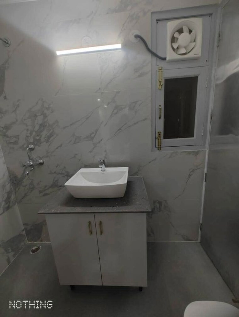 Bathroom, saket 2 Bedroom 1000 Sq.Ft. Builder Floor In Saket Delhi 9854666