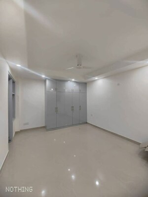 Room in 2 BHK Builder Floor at Saket – for Rent