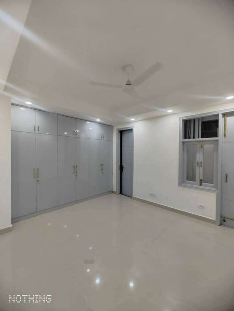 Room, saket 2 Bedroom 1000 Sq.Ft. Builder Floor In Saket Delhi 9854666