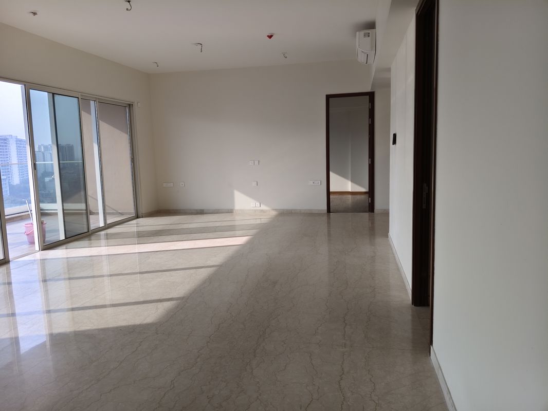 4 BHK + Servant Room 4000 Sq.Ft. Apartment in Kalpataru Vista