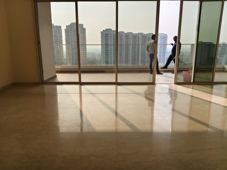 Room, kalpataru-vista 4 Bedroom 4000 Sq.Ft. Apartment In Sector 128 Noida 9854671