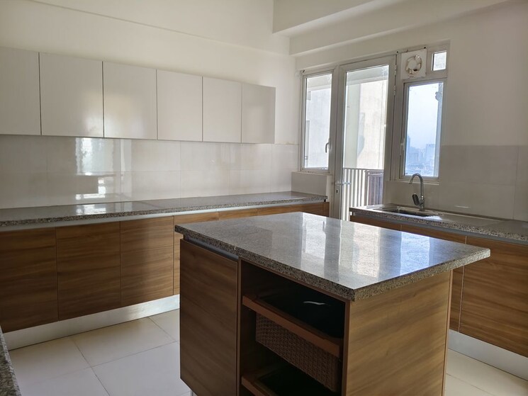 Kitchen, kalpataru-vista 4 Bedroom 4000 Sq.Ft. Apartment In Sector 128 Noida 9854671