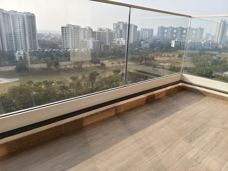 Balcony, kalpataru-vista 4 Bedroom 4000 Sq.Ft. Apartment In Sector 128 Noida 9854671
