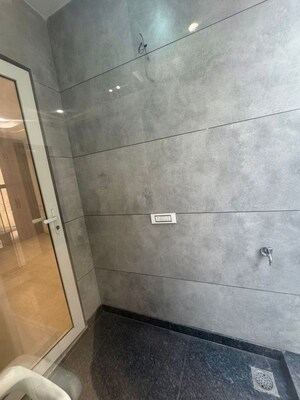 Bathroom in 3 BHK Builder Floor at Paschim Vihar – for Rent