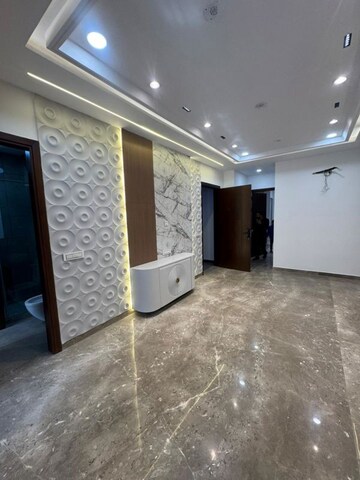 Living Room in 3 BHK Builder Floor at Paschim Vihar – for Rent