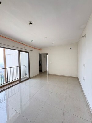 Room in 2 BHK Apartment at Runwal Gardens Phase 2, Dombivli East – for Rent