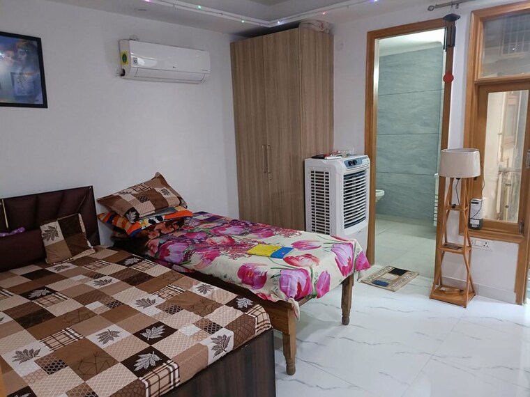 Bedroom, rajpur khurd extension 3 Bedroom 1170 Sq.Ft. Builder Floor In Rajpur Khurd Extension Delhi 9854532