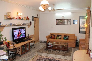 Living Room in 2 BHK Apartment at Minal Apartments, Andheri East – for Rent