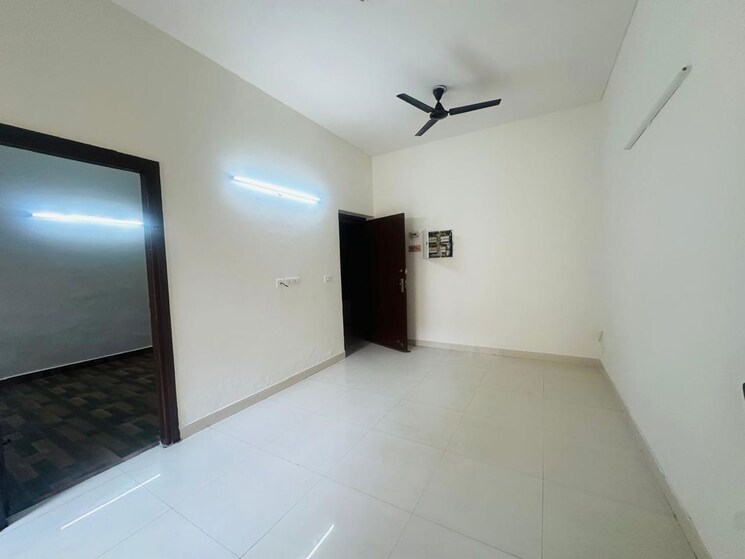 Room, bptp-park-elite-premium 3 Bedroom 1000 Sq.Ft. Apartment In Sector 84 Faridabad 9854735