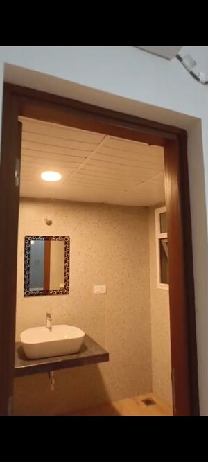 Room in 3 BHK Apartment at Prestige Beverly Hills, Kokapet – for Rent