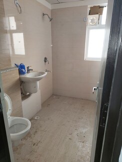 3 BHK Apartment For Rent in Nirala Estate II
