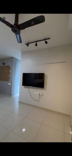 Furnished Amenities in 2 BHK Apartment at The Wadhwa The Address, Ghatkopar West – for Rent