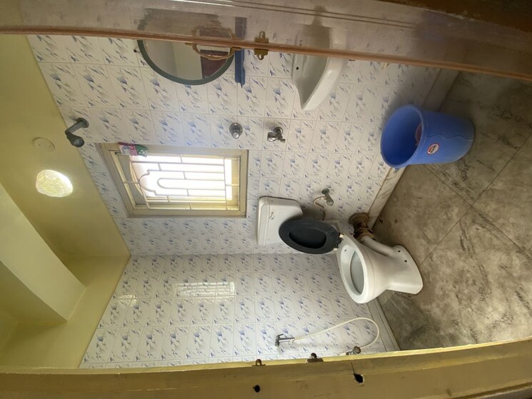 Attached Bathroom, jyangra 2 Bedroom 819 Sq.Ft. Apartment In Jyangra Kolkata 9854784