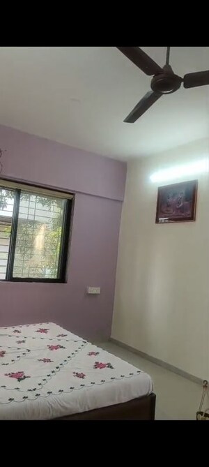 Room in 2 BHK Apartment at Swastik Park, Chembur – for Rent
