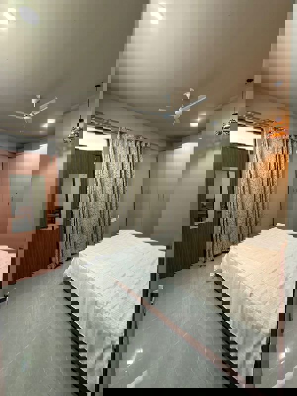 1 BHK Builder Floor For Rent in DLF City Phase III