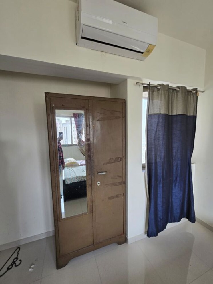 undefined, lodha-splendora 1 Bedroom 425 Sq.Ft. Apartment In Ghodbunder Road Thane 9854805