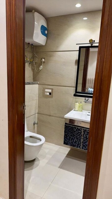 Bathroom in 3.5 BHK Builder Floor at Safdarjung Enclave – for Rent
