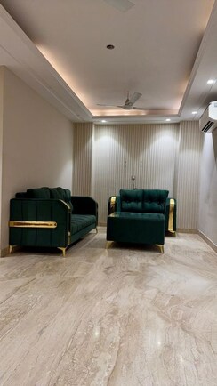 3.5 BHK + Servant Room Builder Floor For Rent in Safdarjung Enclave