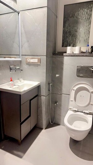 Bathroom in 3.5 BHK Builder Floor at Safdarjung Enclave – for Rent