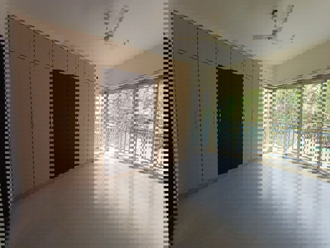 3 BHK + Extra Room 1200 Sq.Ft. Apartment in Conwood Enclave