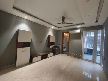 Living Room in 4 BHK Builder Floor at Greater Kailash ii – for Rent