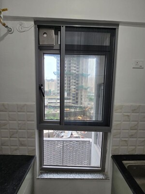 Room in 2 BHK Apartment at Neelkanth Greens, Manpada – for Rent