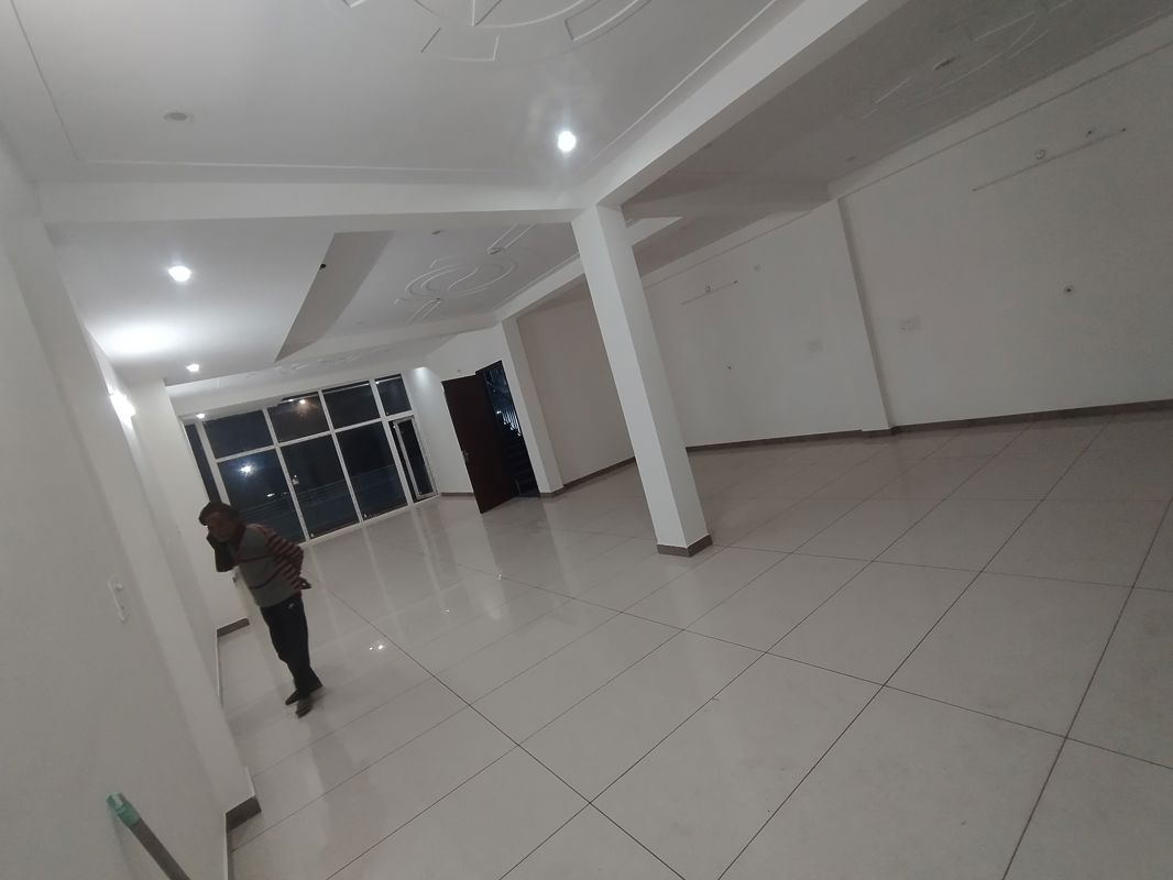 Office Space For Rent in Gomti Nagar