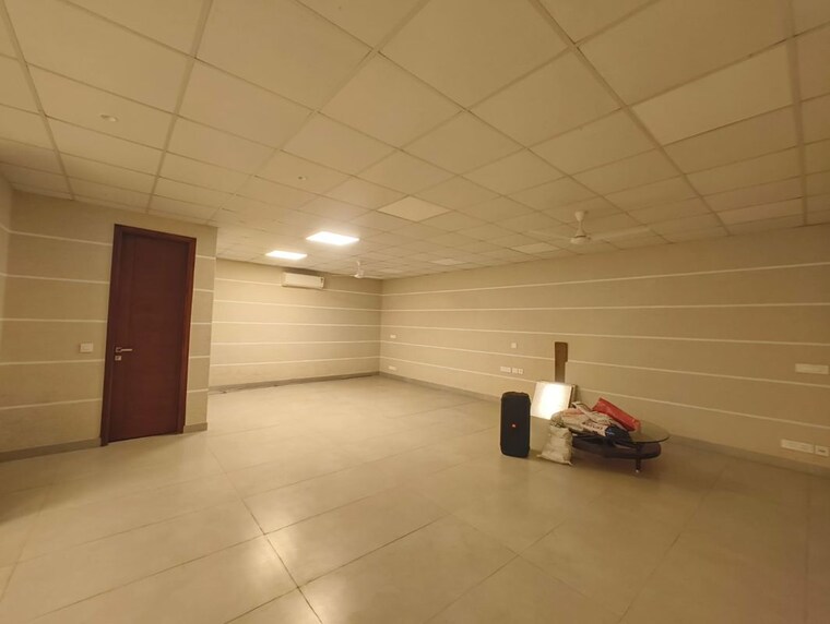 Floor Plan, greater kailash ii Commercial Office Space 300 Sq.Yd. In Greater Kailash ii Delhi 9854865