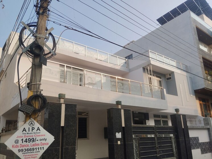 Exterior View, gomti nagar Commercial Office Space 1460 Sq.Ft. In Gomti Nagar Lucknow 9854839