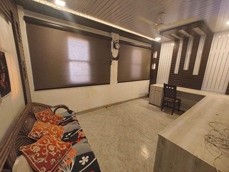 Bedroom, masjid moth 2 Bedroom 1100 Sq.Ft. Builder Floor In Masjid Moth Delhi 9854869