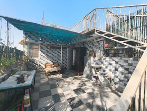 2 BHK Builder Floor – Exterior View View at Masjid Moth - for Rent