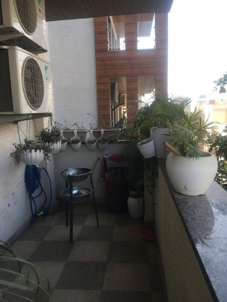 Master Bedroom, ansal-plaza-sector-23 3 Bedroom 2500 Sq.Ft. Builder Floor In Sector 23 Gurgaon 9854880