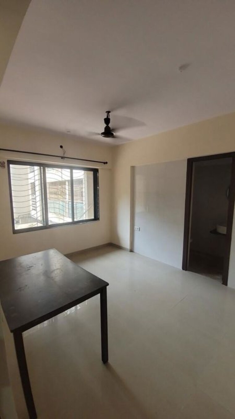 Room, rutu-enclave 1 Bedroom 450 Sq.Ft. Apartment In Kasarvadavali Thane 9854885