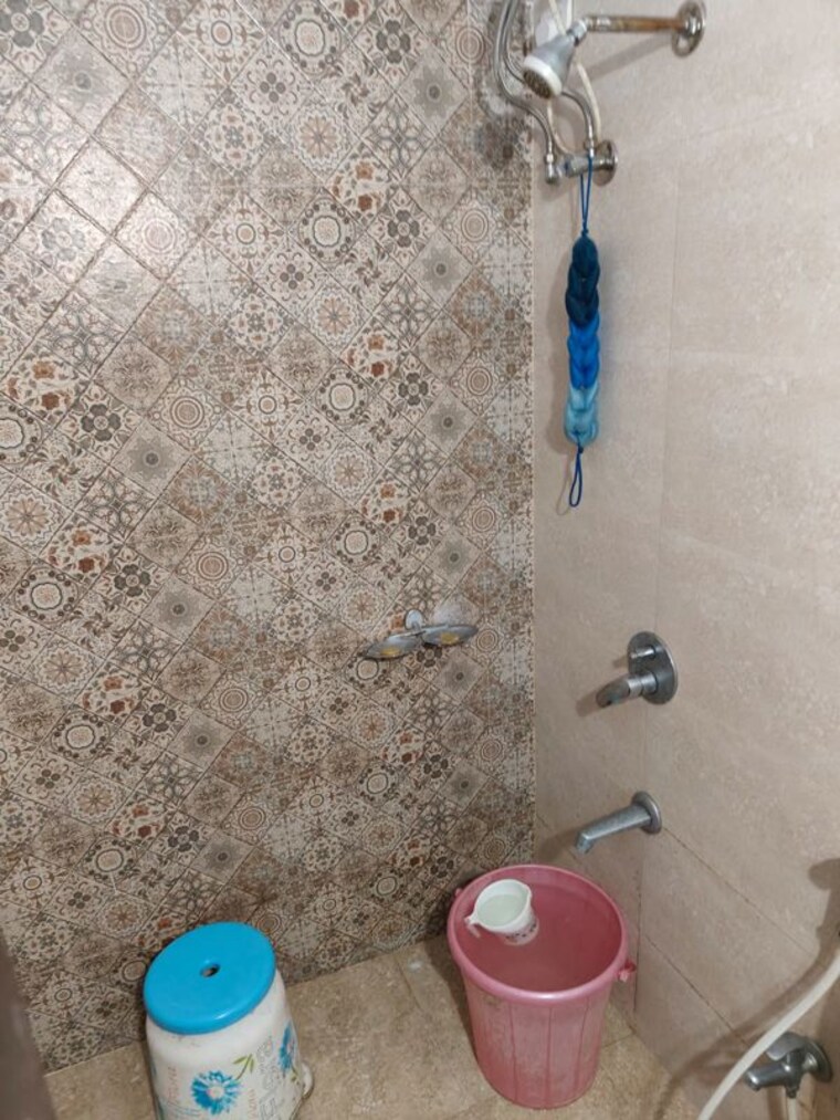 Bathroom, sharda-green-wood 1 Bedroom 420 Sq.Ft. Apartment In Kasarvadavali Thane 9854890