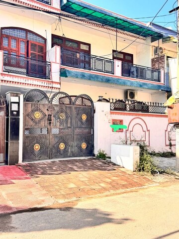 6 BHK Independent House For Sale in SectoR-1