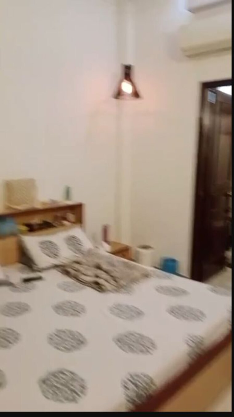 Living Room, greater kailash i 3 Bedroom 300 Sq.Yd. Builder Floor In Greater Kailash I Delhi 9854901