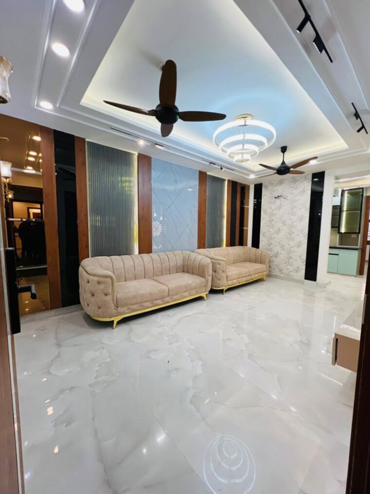 Living Room, suraj vihar 4 Bedroom 1080 Sq.Ft. Builder Floor In Suraj Vihar Delhi 9854930