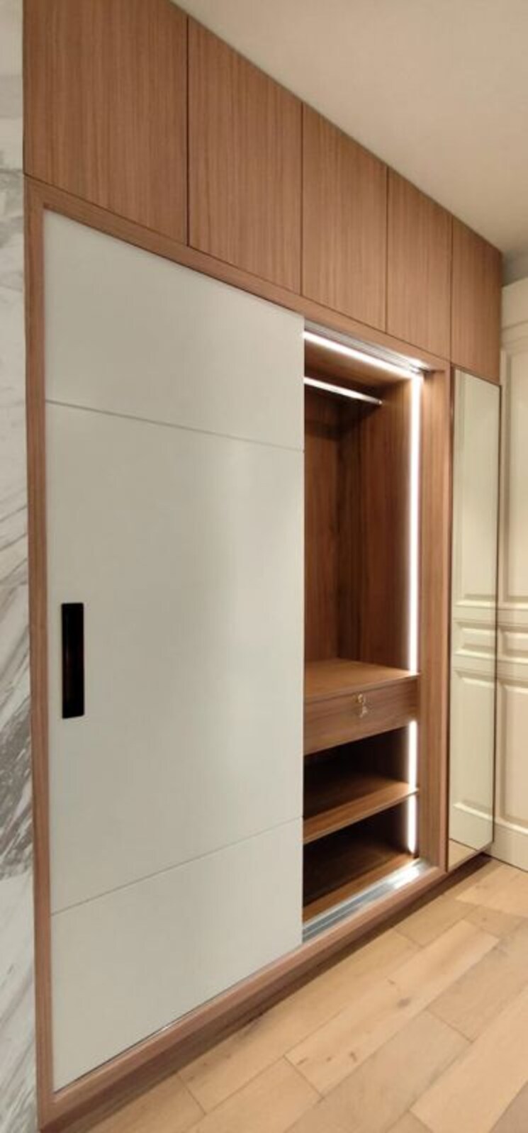 Room, bhartiya-leela-residences 3 Bedroom 3116 Sq.Ft. Apartment In Thanisandra Main Road Bangalore 9854932