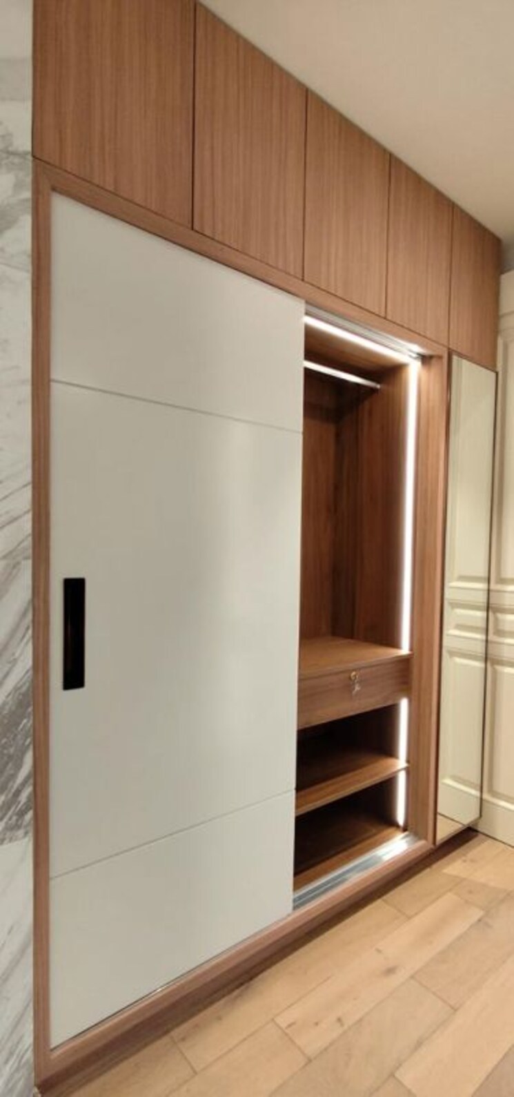 Room, bhartiya-leela-residences 3 Bedroom 3116 Sq.Ft. Apartment In Thanisandra Main Road Bangalore 9854932