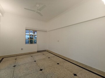 Room in 4 BHK Builder Floor at Greater Kailash I – for Rent