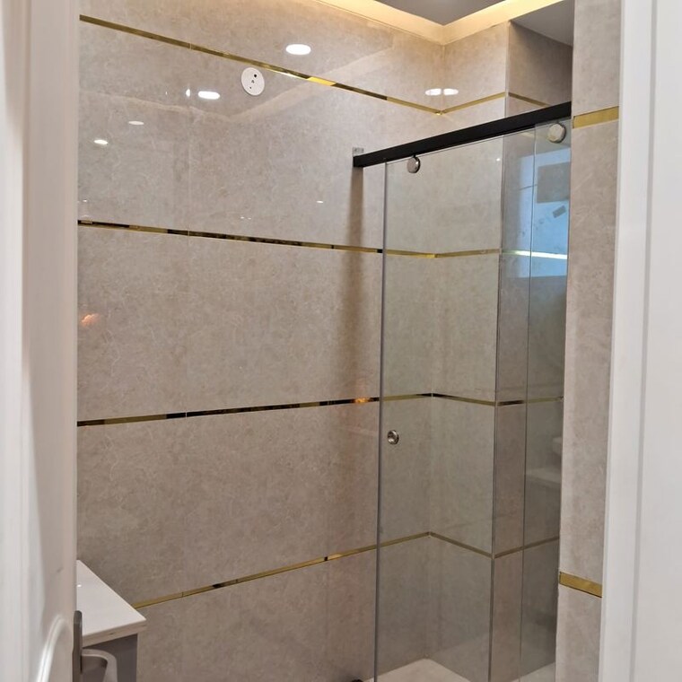 Bathroom, bptp-discovery-park 2 Bedroom 804 Sq.Ft. Apartment In Sector 80 Faridabad 9854954